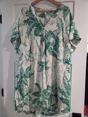 H&M Tropical V-neck Tunic Dress